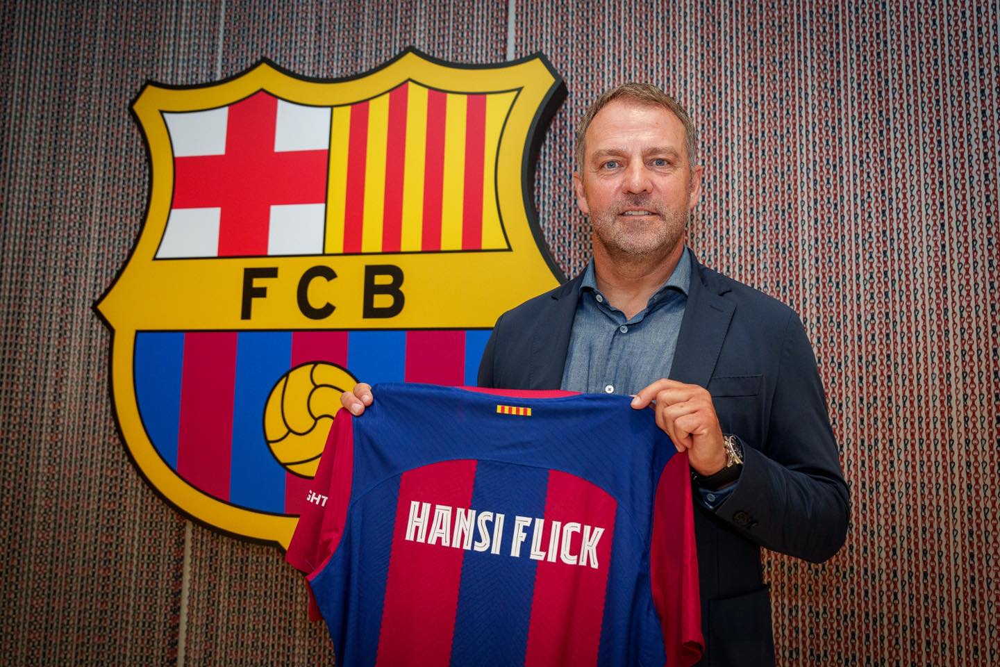 Një dhuratë për Hansi Flick, Barcelona “peshkon” në Angli, josh lojtarin e Man.City