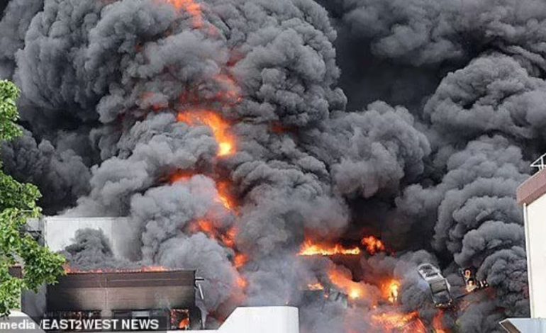 VIDEO/ Shpërthen në flakë fabrika që prodhon raketa ajrore IRIS-T për Ukrainën në Berlin! Tymi është vdekjeprurës