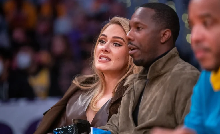 “Tani kam një të dashur”/ Adele në koncert: Dua të bëhem nënë e një vajze