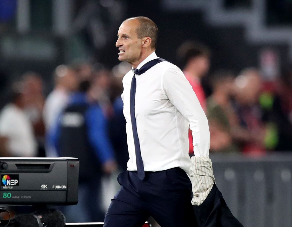 “Ik, ik, largohu”, tërbohet Allegri, trajneri shpërthen ndaj Guintolit, pamjet bëjnë xhiron në rrjet (VIDEO)