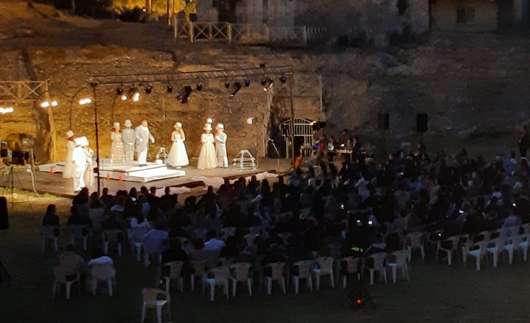 Sezoni turistik ‘24, Durrësi ofron më pak arkeologji dhe më shumë art