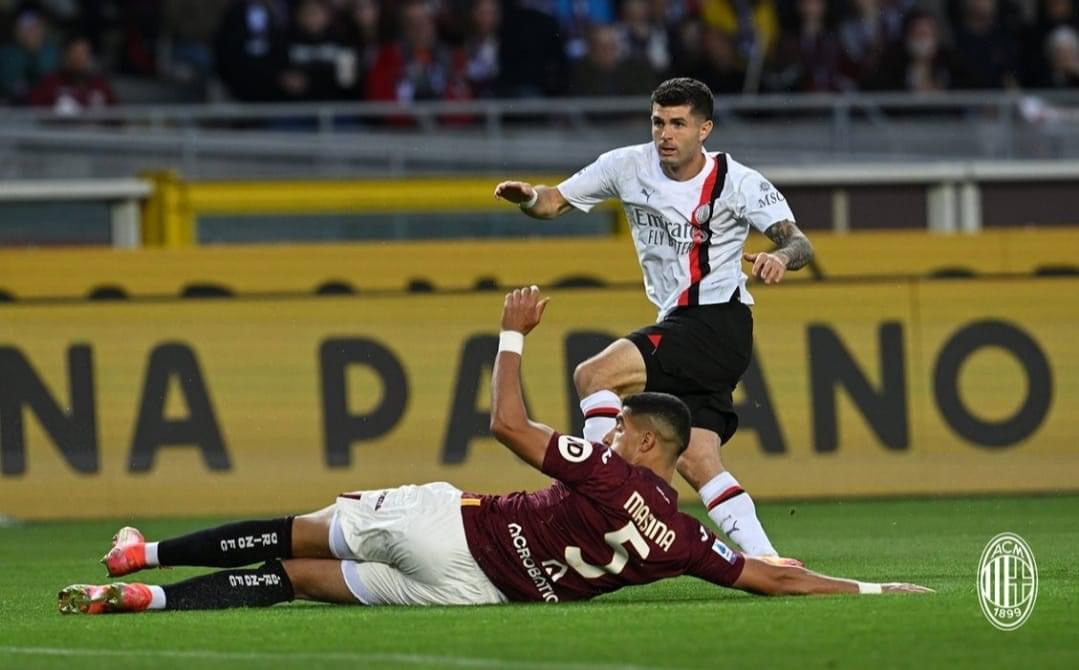 Milani pëson disfatë, Torino merr pikët në shtëpi