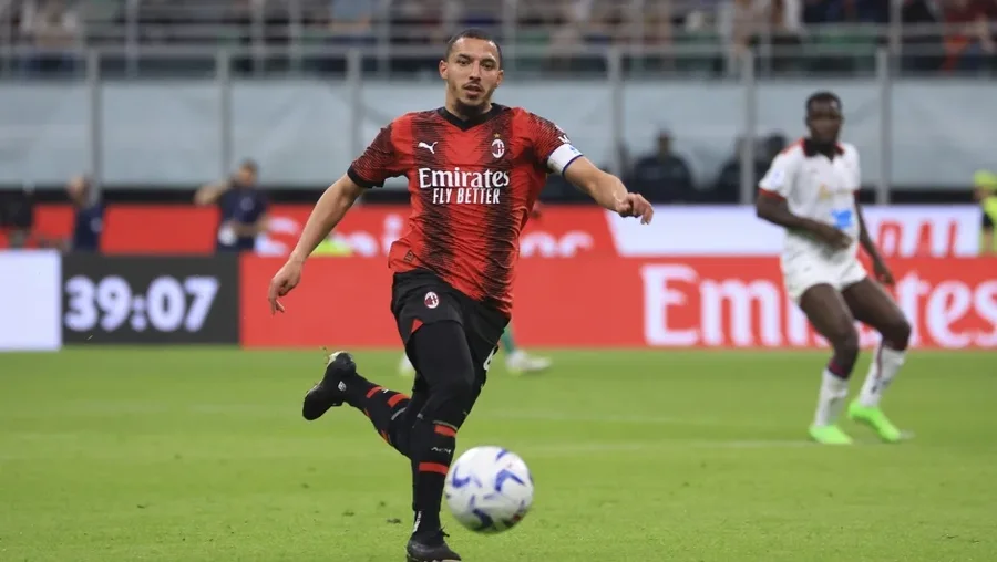 Milan sakrifikon mesfushorin francez për të mbajtur yjet