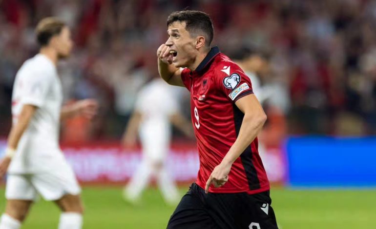 “Është mbipeshë”, trajneri “sulmon” Jasir Asanin: Sa të jem unë ai nuk luan