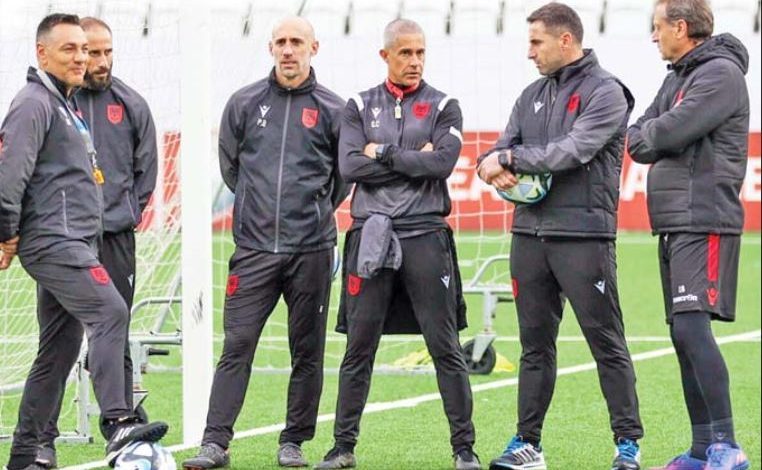 ‘Ethet’ e Europianit, si po spiunohen rivalët dhe meraku i Silvinhos