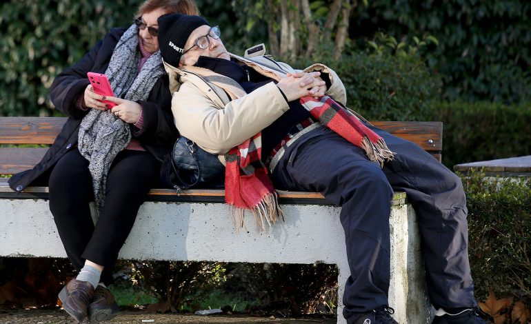 Shqipëria po plaket, por vendi mbetet jomiqësor ndaj moshës së tretë