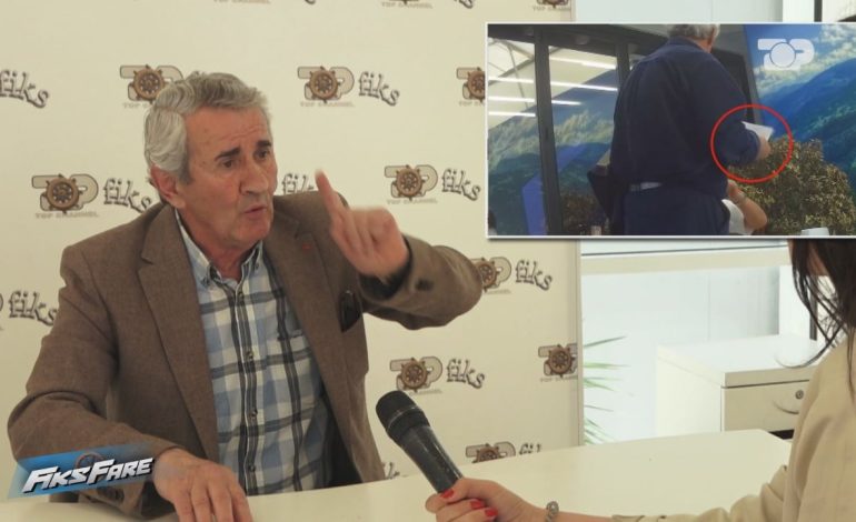 Fiks Fare/ Shantazhoi qytetaren se do i publikonte fotot nudo, pezullohet polici. Ndërmjetësi kërkon të sqarojë pozicionin e tij, zhytet më keq!