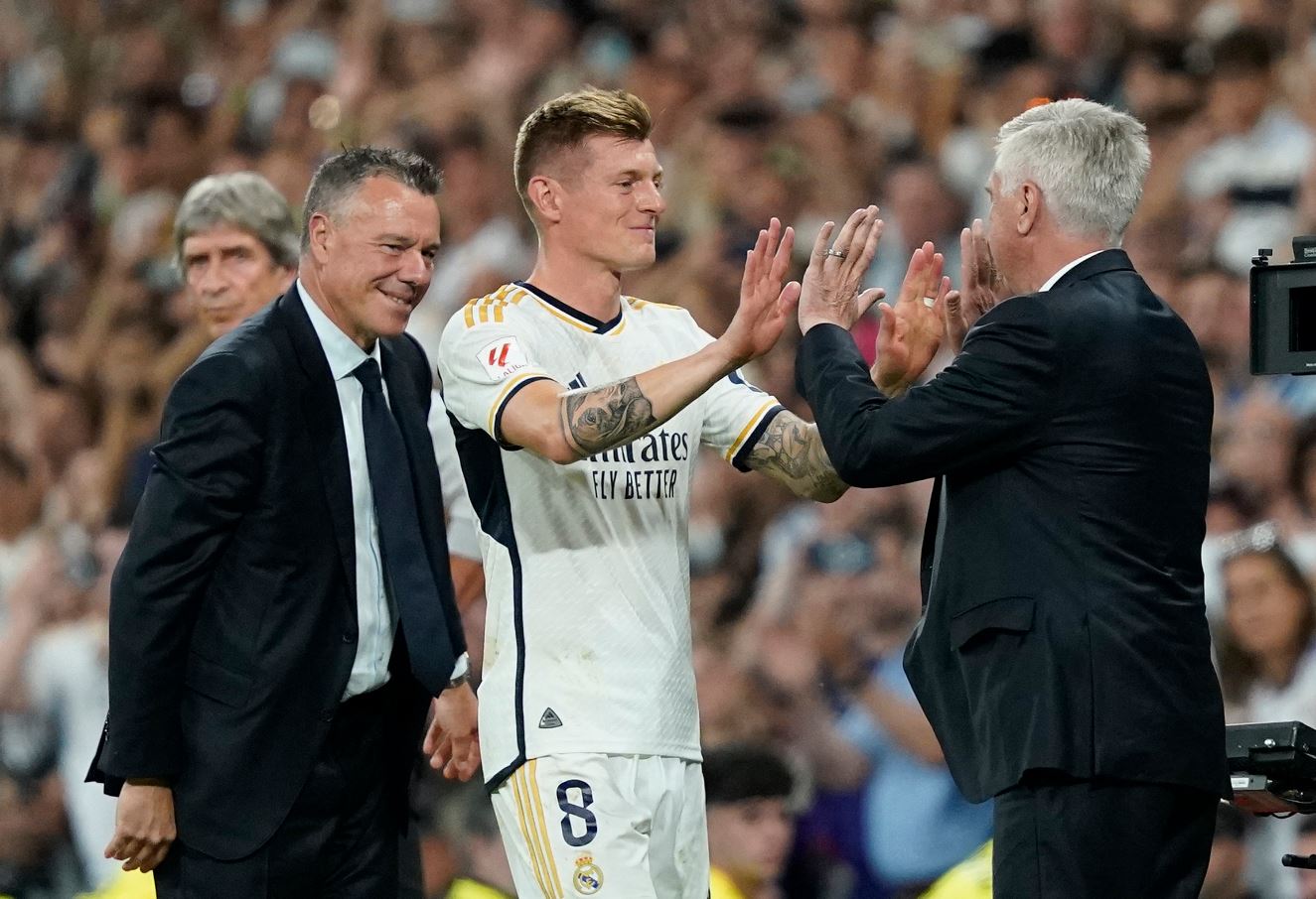 Largimi i Kroos fut në “siklet” Ancelotti: Nuk ka në treg lojtar si ai, Bellingham?