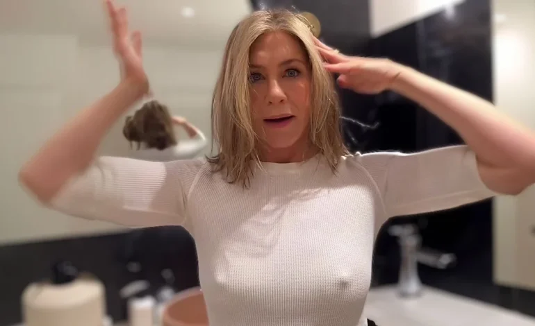 Po promovonte produktet e bukurisë, detaji që u vu re në videon e Aniston