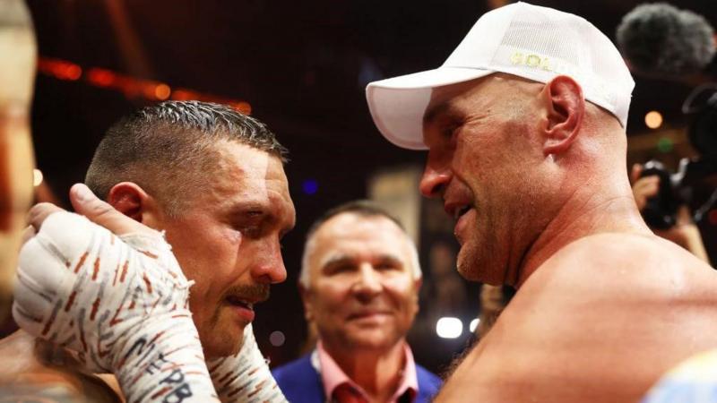 Usyk mund Furyn, kampion i padiskutueshëm i peshave të rënda