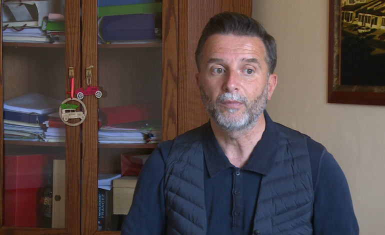 “Barbari i Tiranës është ende në politikë”, Braçe kujton dhunën ndaj opozitës në 28 maj 1996: Kur i dëgjoj sot spurdhjakët që thonë ‘prapë do merremi me 97-tën’…