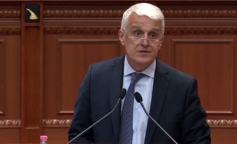 “Është më vështirë të dëgjosh të vërtetën se sa gënjeshtrën”, Majko i drejtohet opozitës: Kjo rezolutë ka një veçanti! Mund ta shihni si kurth, por…