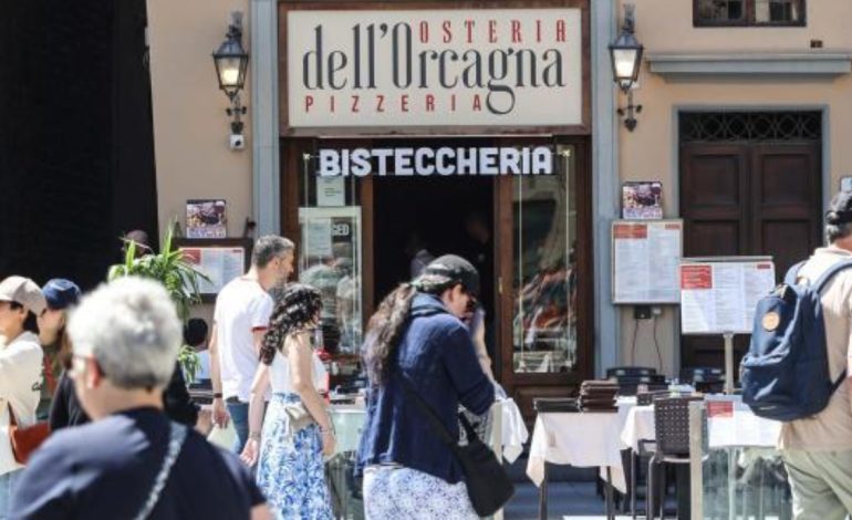 Sekuestrohen 400 mijë euro/ Si i pastronin paratë grupi kriminal që krijoi ‘perandorinë’ me biznese! Prokuroria e Firences vijon aksionin në bashkëpunim me SPAK