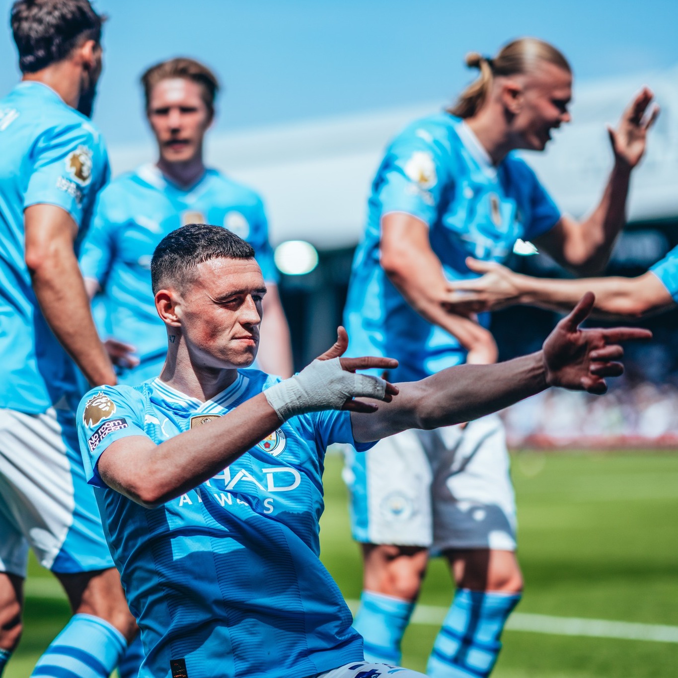 VIDEO/ Triumf ndaj Fulham, Manchester City merr komandën e Premier League, minuta edhe për Brojën