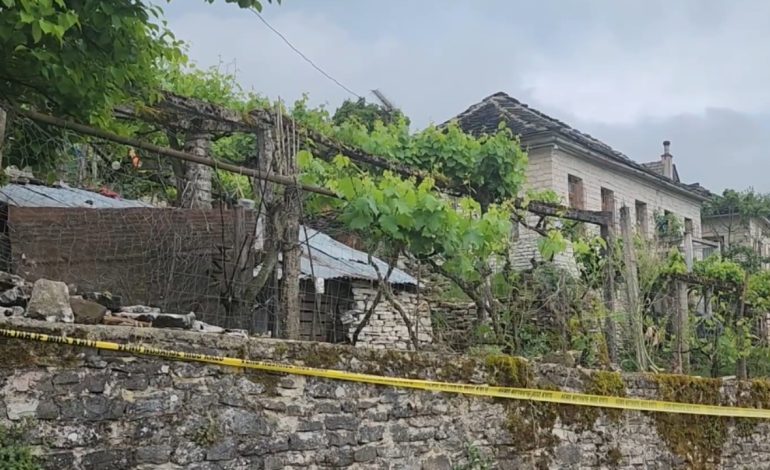 U rrahën deri në vdekje, dy të moshuarit në Dropull dyshohet se kanë goditur njëri tjetrin me sende të forta. Në shtëpi u gjetën para, çfarë dihet deri tani