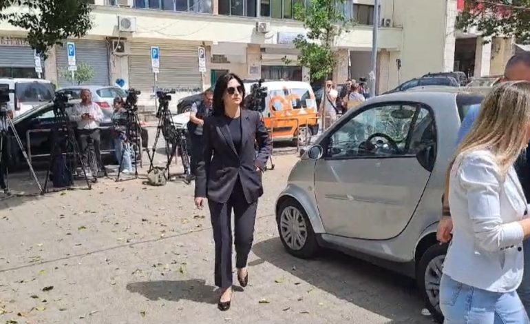 Emiriana Sako del nga SPAK: S’ka lidhje me veprimtarinë time si kryebashkiake