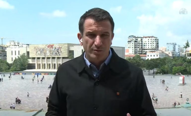 Rama nuk përfshiu Veliajn në foton me Ali Ahmetin? Reagon kryebashkiaku i Tiranës: Opozitë qesharake! Do t’u bëhen gjunjët kallo, duke u lutur që unë dhe kryeministri të kemi konflikt