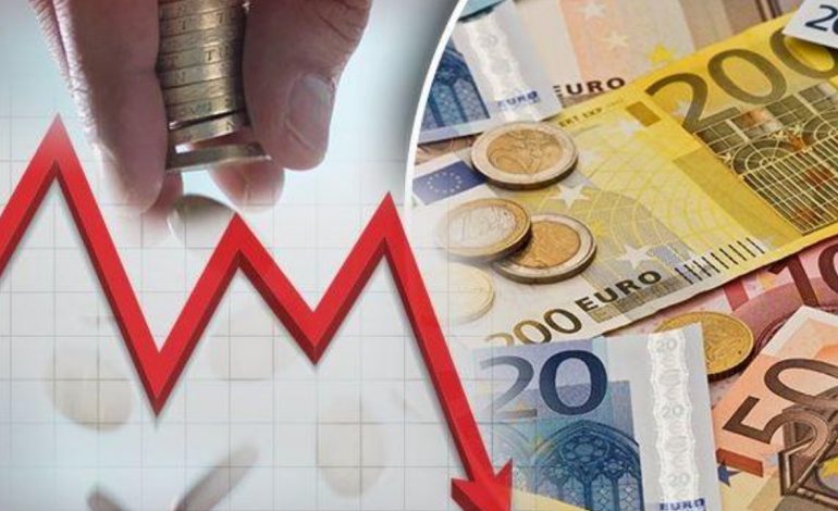 Rënia e euros/ Këmbehet me 100 lekë, goditja më e madhe që nga korriku i vitit të kaluar