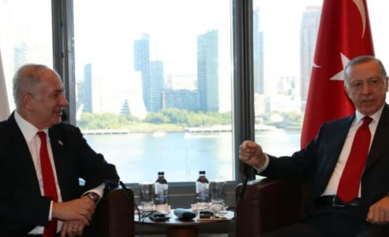 Erdogan e quajti Netanjahun “Hitler”, Turqia ndalon tregtinë me Izraelin! Kryeministri Izraelit: Ai po mban në burg gazetarë e kryen gjenocid ndaj…