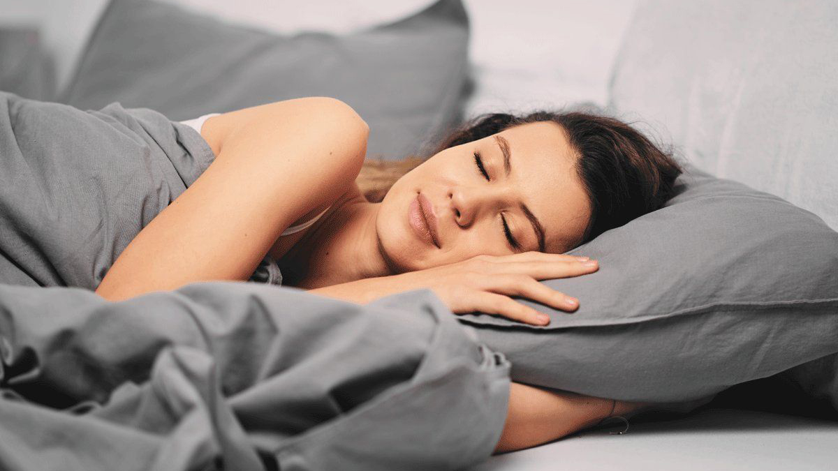 10 Këshilla për të Përmirësuar Ciklin e Gjumit