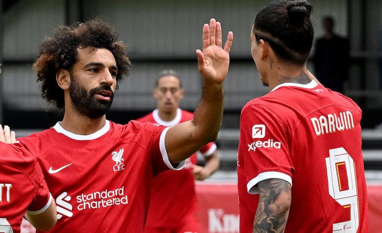 Barcelona mendon të sakrifikojë Lewandowskin, sulmuesi i Liverpool shihet si zëvendësuesi