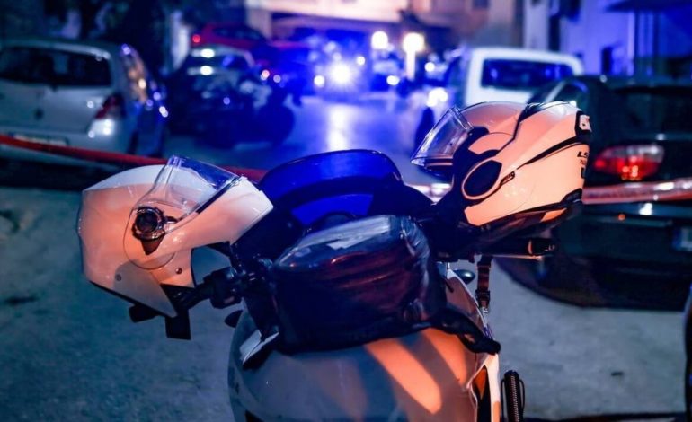 Përplasje mes dy grupeve shqiptare në Greqi, pesë persona përfundojnë në pranga