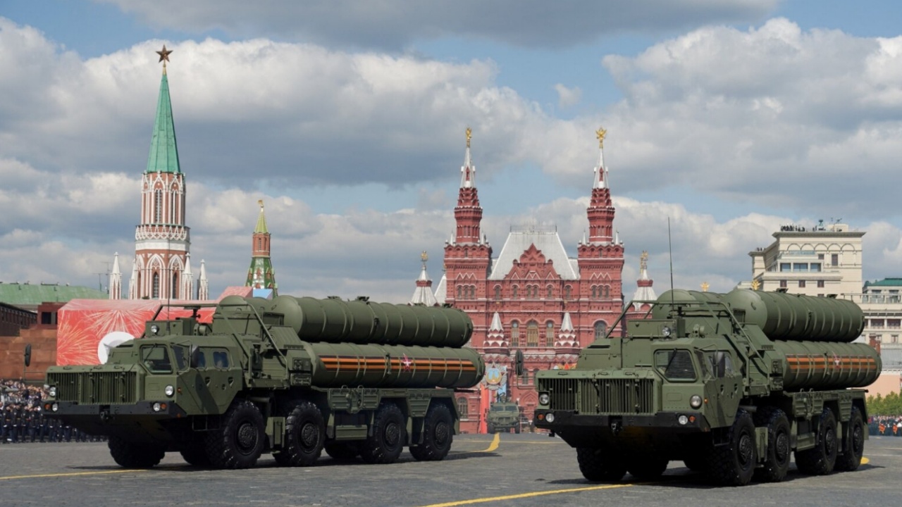 Kremlini paralajmëron Londrën! Do të kundërpërgjigjemi nëse Ukraina përdor armët britanike për të sulmuar territorin rus