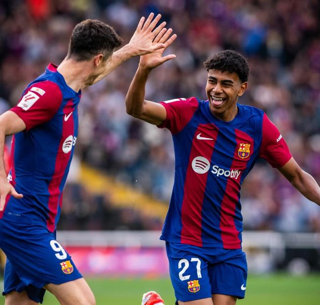 VIDEO/ Barcelona argëtohet ndaj Vallecanos, spektakël golash te Villareal- Real Madrid
