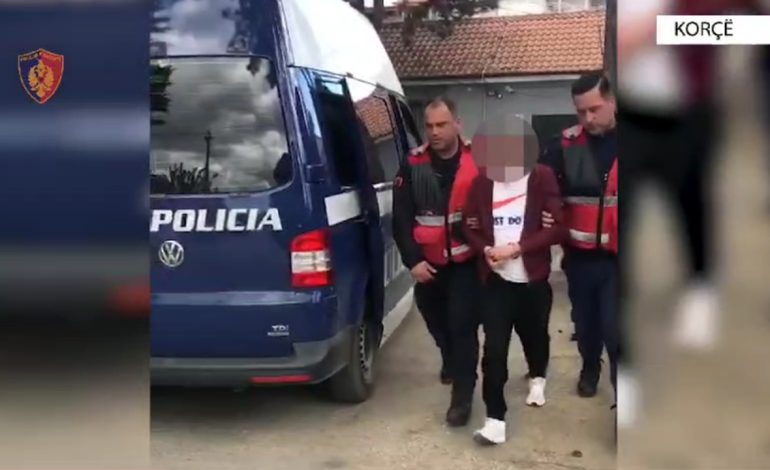 EMRI/ Tentoi të kalonte drogë drejt Maqedonisë së Veriut, arrestohet 46 vjeçari në Qafë Thanë! Sekuestrohen 53 kg kanabis