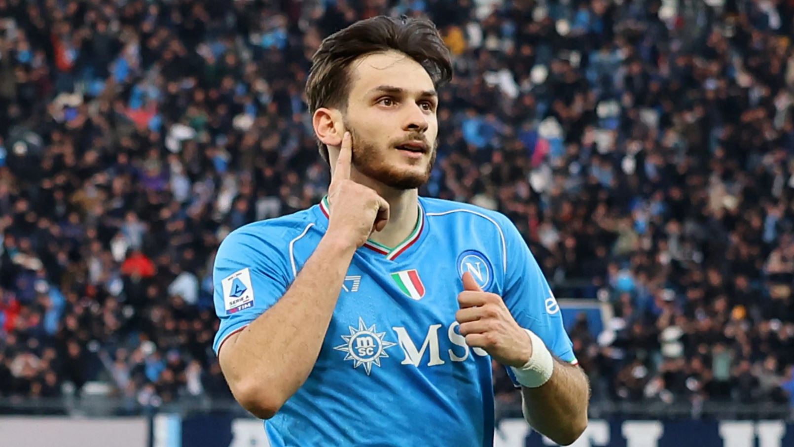 PSG insiston për Kvarartskhelia-n, por De Laurentiis i vendos një çmim të “frikshëm”