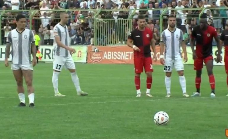 Laçi qëndron në Superiore, triumfon në Kurbin ndaj Flamurtarit