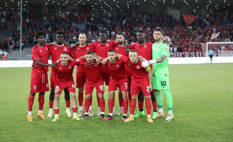 Ekipi fitues nuk ndryshohet, Shehi i ka “ngrirë” titullarët për finalen e titullit