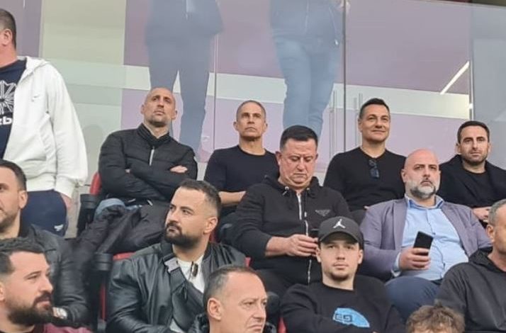 Shpesh në stadiume për të ndjekur kampionatin shqiptar, Silvinjo fton 0 lojtarë nga Superiorja