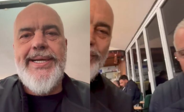 “Më kanë mësyrë demokratët e socializum”, Rama batuta me qytetarët në Vorë: I keni lënë iluzionet, doni vetëm punën tani