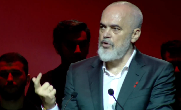 “Shqipëria dhe Greqia, bashkë për turizmin”, Rama thirrje emigrantëve: Investoni në fshatra e zona malore, në vendlindje do të shpërbleheni