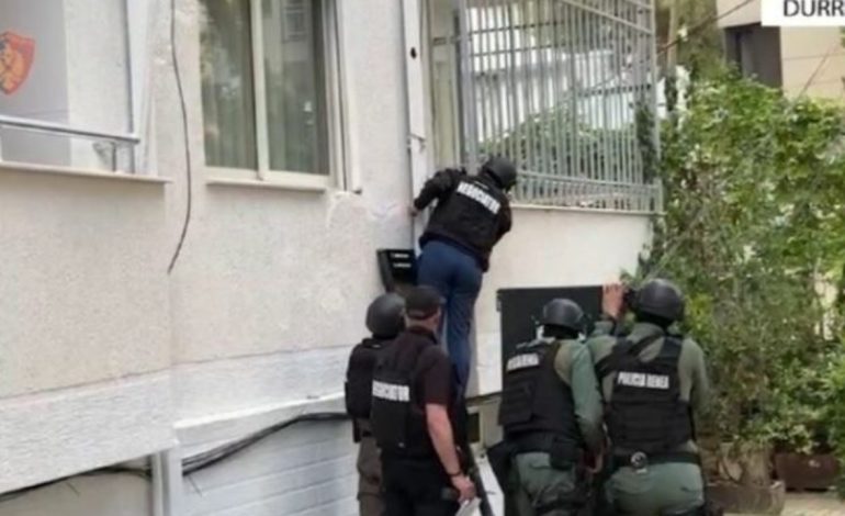 DETAJET/ Mori peng fëmijët në Durrës, babai 40-vjeçar një njeri i dhunshëm! Gruaja e tij ka pasur…