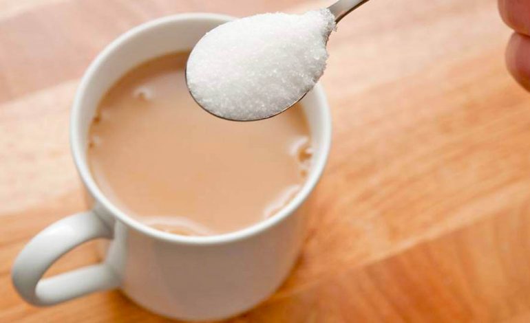 Sa Sheqer Duhet të Konsumoni Çdo Ditë – Guida e Shëndetshme për Çdo Moshë