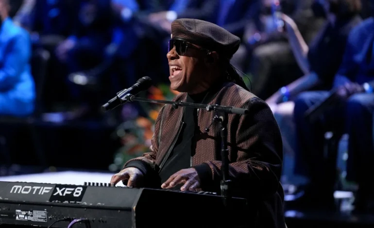 Stevie Wonder: Sherri Drake-Kendrick, shpërqendrim nga luftërat e vërteta
