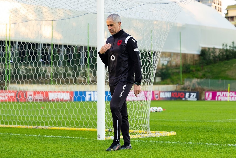 Sylvinho me doza optimizmi për Europianin: Gjithçka mund të ndodhë, por na duhet shpirt sakrifice