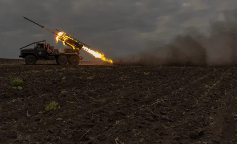 Rusia nis stërvitjet ushtarake me armë bërthamore në kufirin me Ukrainën! NATO në gatishmëri për të reaguar nëse…