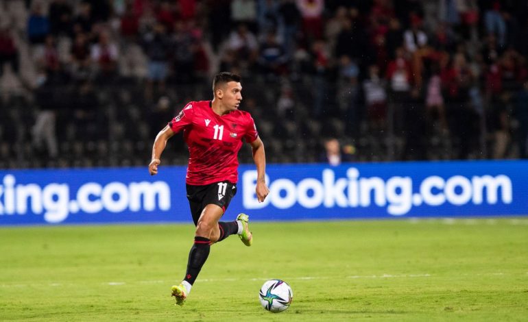 FOTO/ “Si mund të lihet jashtë”, shpërthen menaxheri i Uzunit: Ka statistika më të mira se 5 nga 6 sulmuesit e ftuar