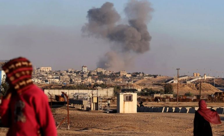 SHBA i ndalon dërgesat e armëve, Netanyahu: Izraeli do qëndrojë i vetëm, do të luftojmë edhe me kthetrat tona