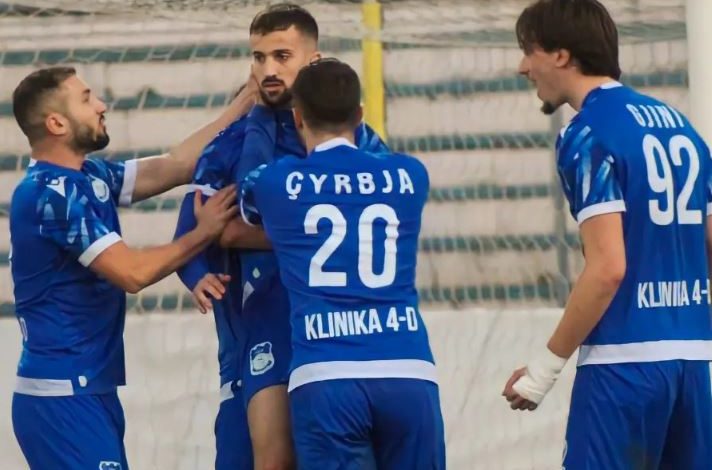 Rikthehen Gjini dhe Peposhi, Teuta “top” para Egnatias