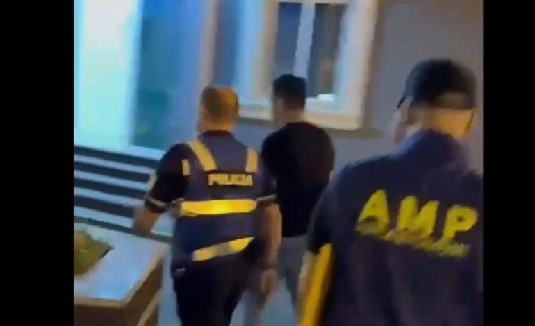 “Ka disa vula, vendosi dhe ndonjë nga ato të tuat”/ Top Channel zbardh dosjen, si inspektori i Rinasit merrte ryshfete dhe kalonte personat që kishin thyer rregullat e BE-së