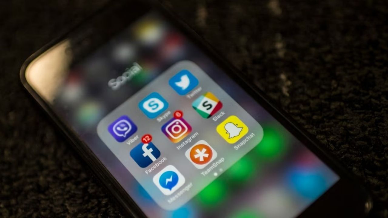 I hapi llogari false 21-vjeçares në ‘Instagram’ duke i dëmtuar imazhin, e pëson 30-vjeçari në Tepelenë