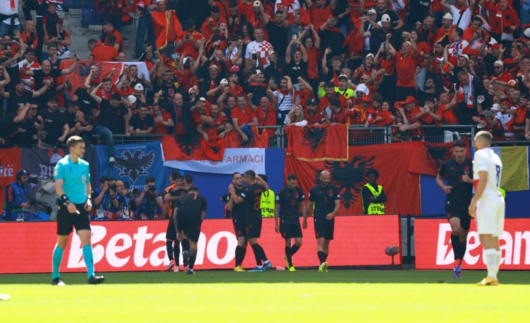 UEFA gjobit sërish FSHF-në për incidentet e shkaktuara nga tifozët shqiptarë gjatë ndeshjes së Euro 2024, Kroaci -Shqipëri