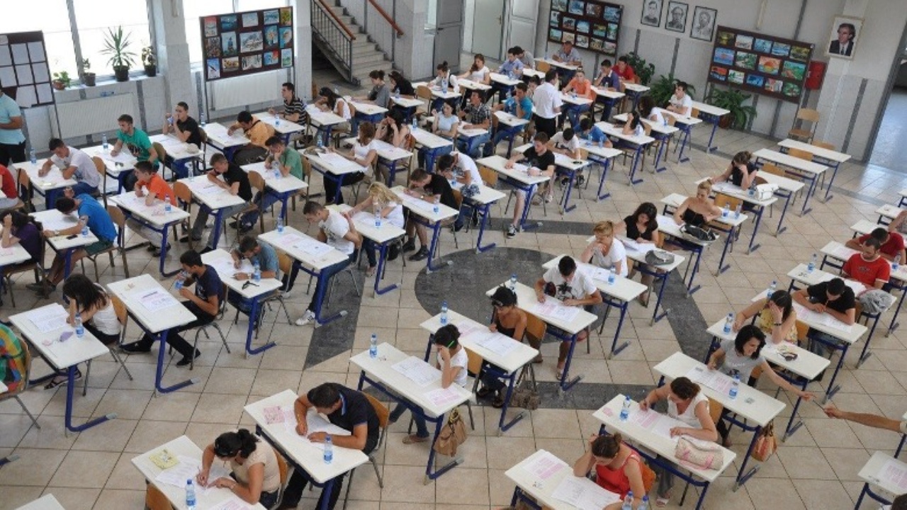 Më shumë 10-ta se në Gjuhë dhe Letërsi, dalin notat e provimit të Matematikës