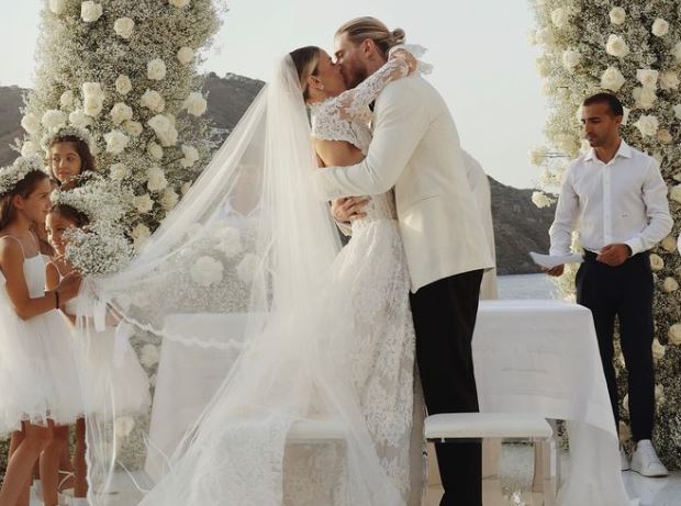 Diletta Leotta i jep fund beqarisë, bukuroshja e ekranit ndan fotot nga ceremonia martesore me portierin gjerman