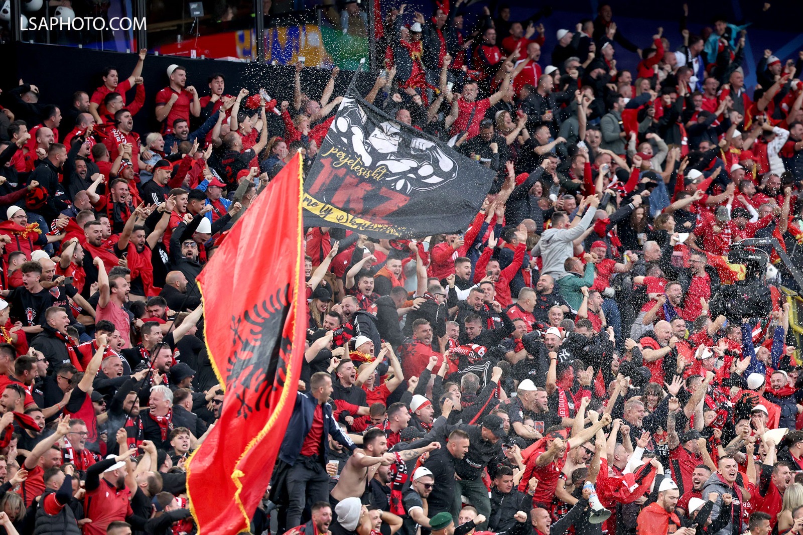 Ndodh befasia në Hamburg/ Zbulohet sa shqiptarë do të jenë në stadium kundër Kroacisë (VIDEO)