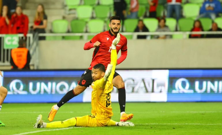 Serie A “thërret” Brojën, një skuadër Championsi kërkon shërbimet e tij